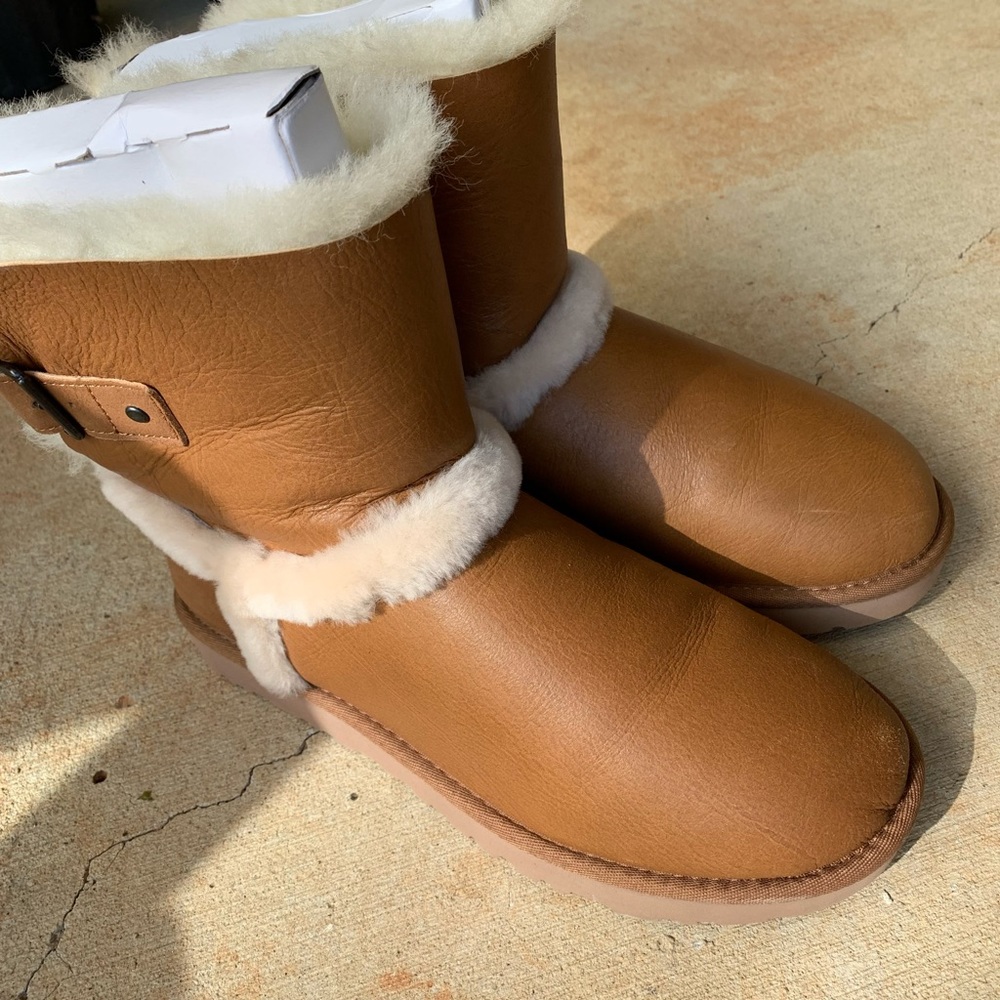 Ugg Australia Airehart Vintage Chestnut Boot